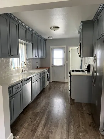 1057 Prospect Avenue, Long Beach, California 90804