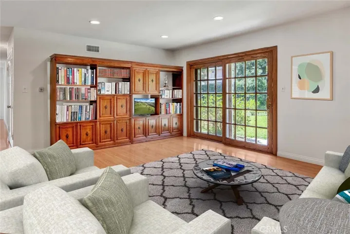 200 N Plantation Place, Anaheim, California 92806