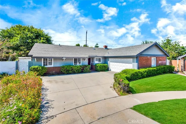 200 N Plantation Place, Anaheim, California 92806