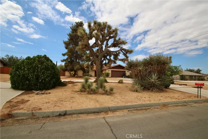58345 Bonanza Drive, Yucca Valley, California 92284
