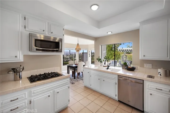 750 S Thrasher Way, Anaheim Hills, California 92807