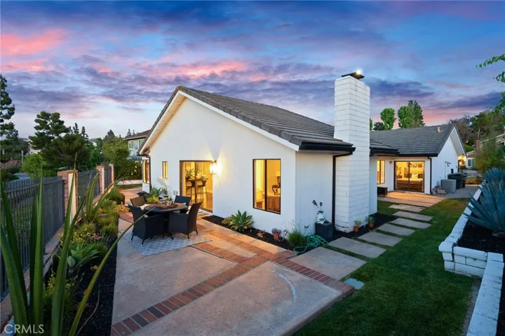 750 S Thrasher Way, Anaheim Hills, California 92807