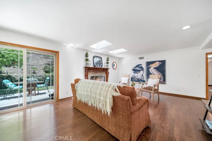 3976 Verde Vista Drive, Thousand Oaks, California 91360