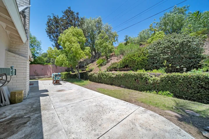 3976 Verde Vista Drive, Thousand Oaks, California 91360