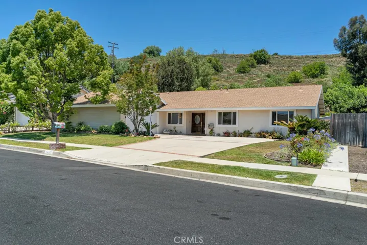 3976 Verde Vista Drive, Thousand Oaks, California 91360