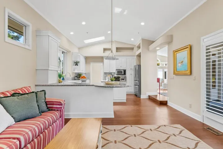 125 Bryce Court, Aptos, California 95003