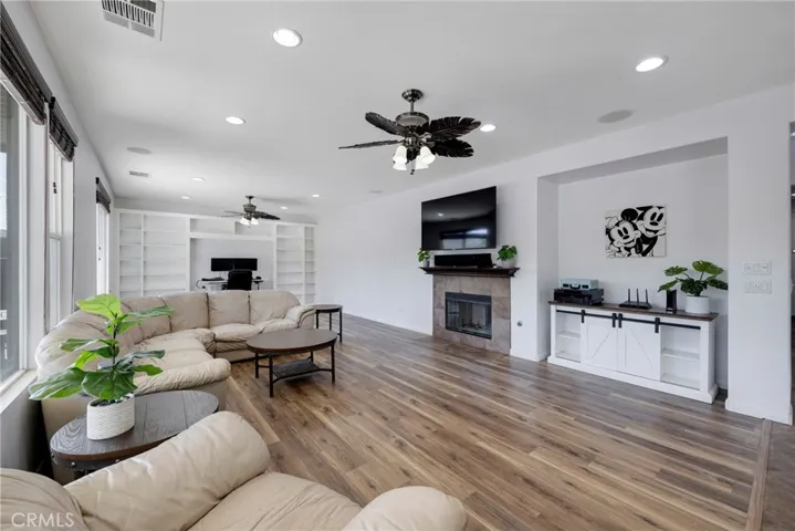 29305 Falling Water Drive, Menifee, California 92585