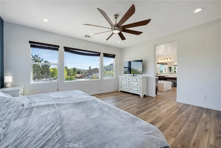 29305 Falling Water Drive, Menifee, California 92585