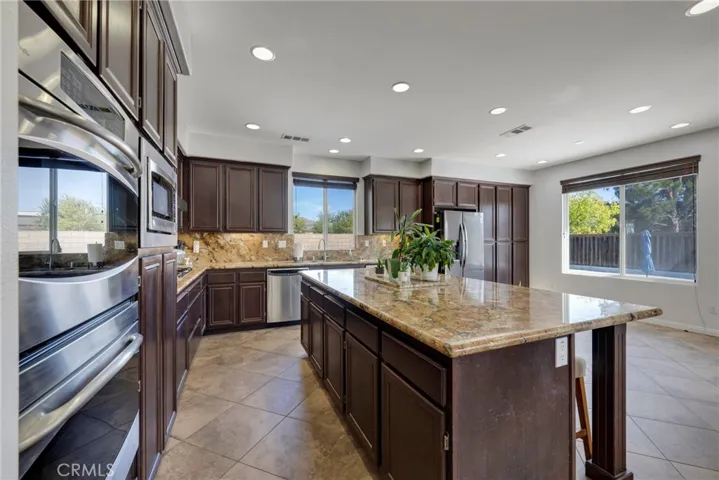 29305 Falling Water Drive, Menifee, California 92585