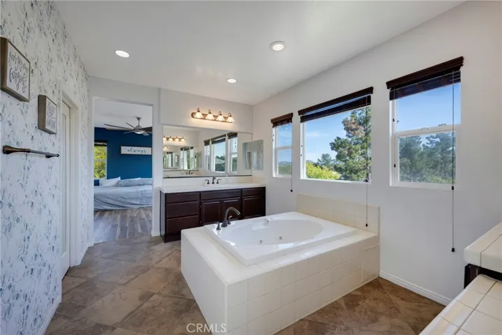 29305 Falling Water Drive, Menifee, California 92585