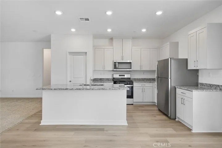 11259 Lancer Lane, Victorville, California 92392