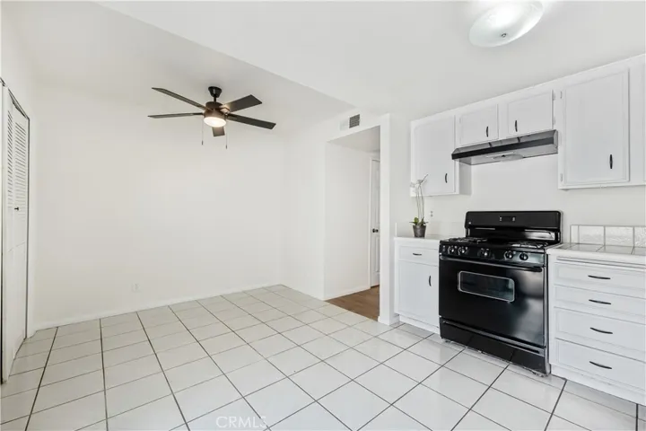 5640 Riverside Drive 123, Chino, California 91710