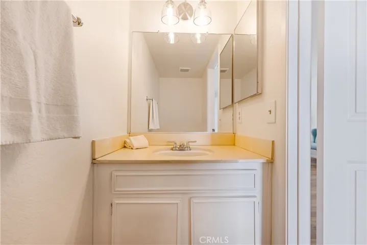 5640 Riverside Drive 123, Chino, California 91710