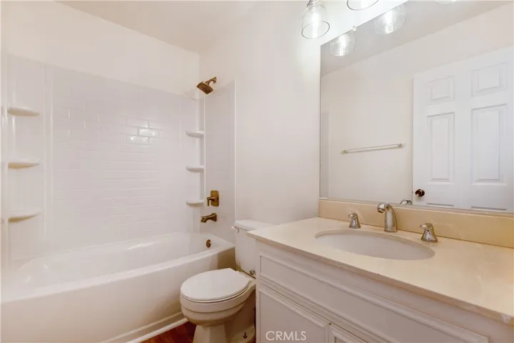 5640 Riverside Drive 123, Chino, California 91710