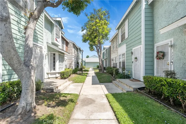 5640 Riverside Drive 123, Chino, California 91710