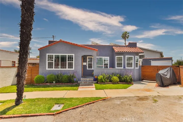 782 Belmont Avenue, Long Beach, California 90804