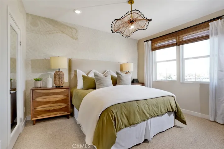 images are of builder model home for demonstration purposes only