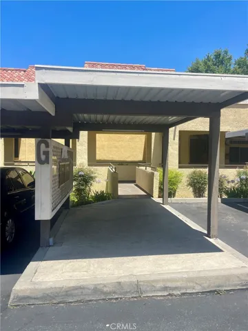 Entrance to Building G.