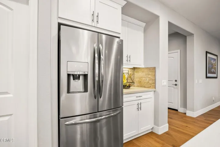 22-web-or-mls-Upmarketmedia_344Chi-18