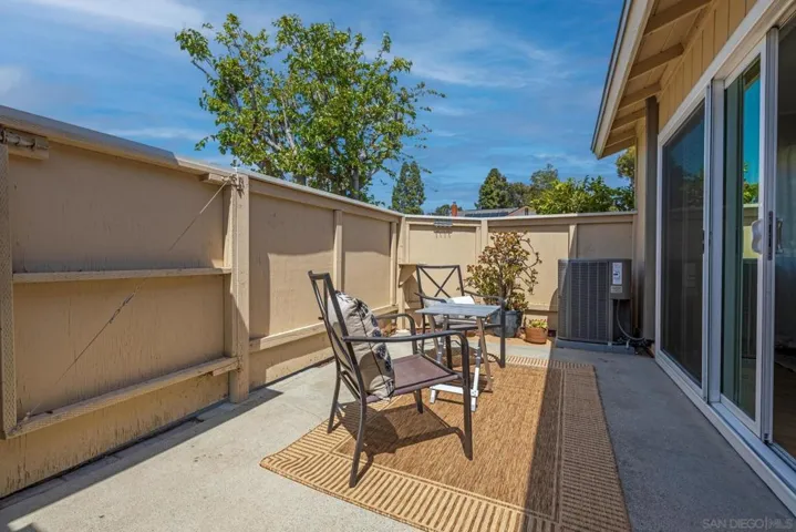 1841 Gatepost Rd., Encinitas, California 92024