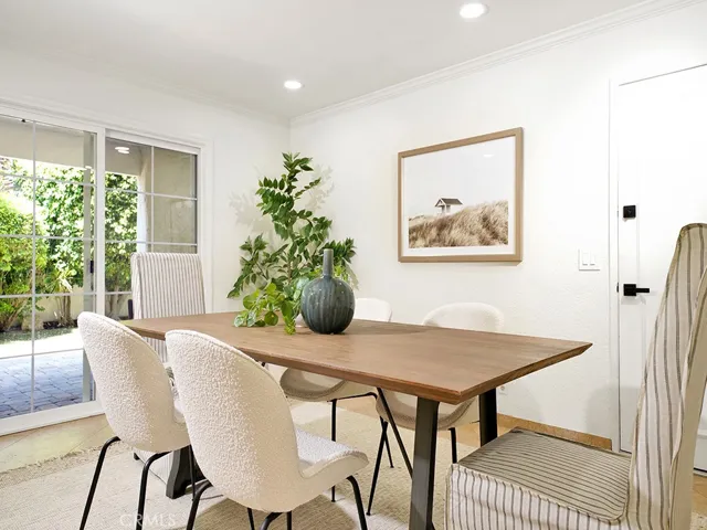 22535 Lake Forest Lane, Lake Forest, California 92630