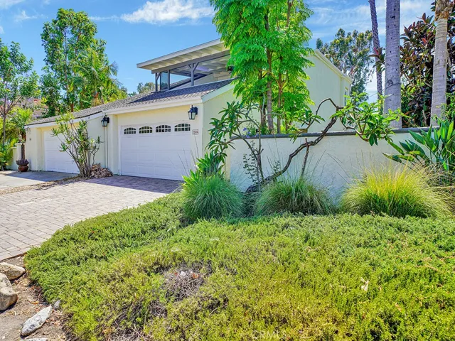 22535 Lake Forest Lane, Lake Forest, California 92630