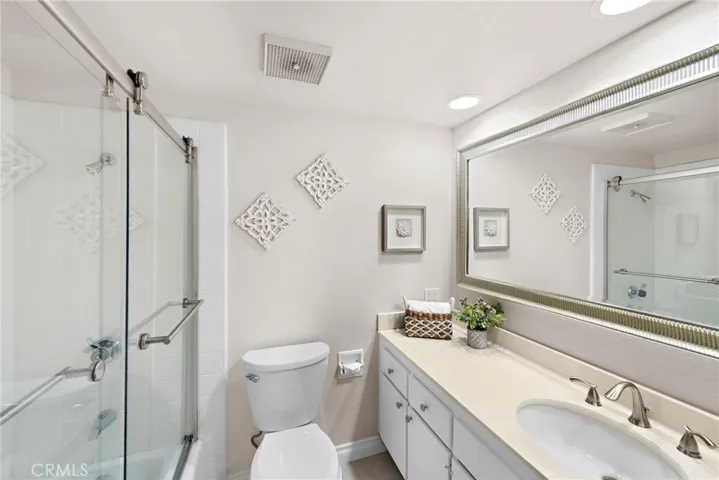 2490 S Ola Vista 23, San Clemente, California 92672