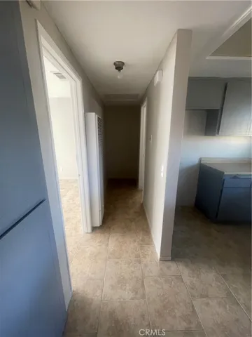 10747 Kiowa Road, Apple Valley, California 92308