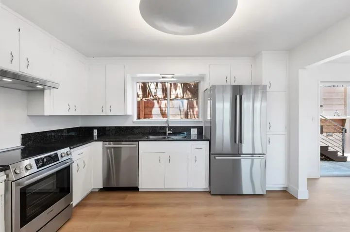 2514 Lincoln Avenue, Belmont, California 94002