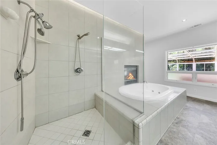 Easy access walk-in shower