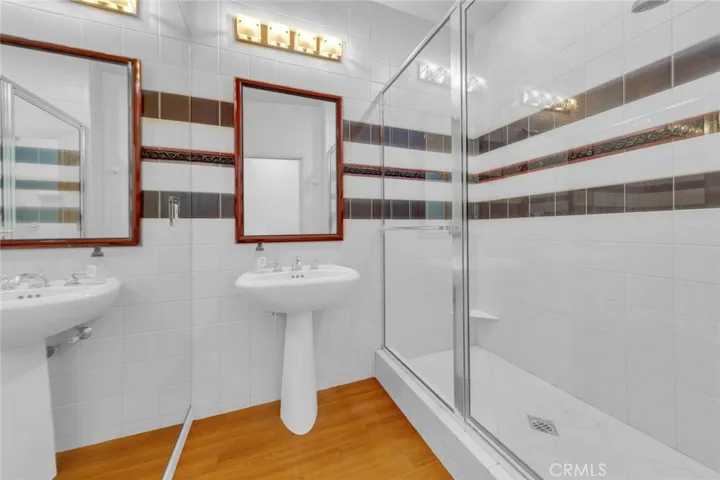 Cute Guest Bathroom on lower level close to Kitchen / Family Room