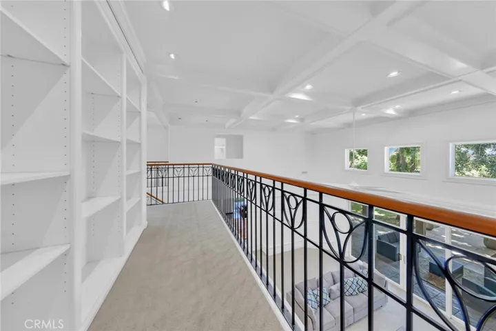 Huge Bonus Room with sun filled Skylights upstairs that might be capable of adding an additional bathroom!