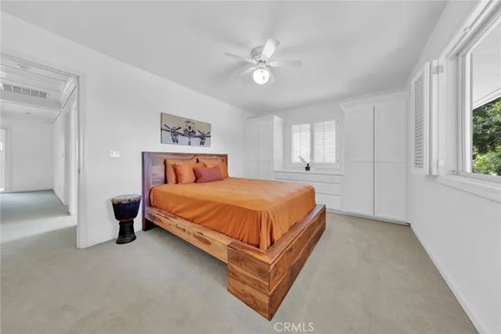 Upstairs 2nd Guest Bedroom
