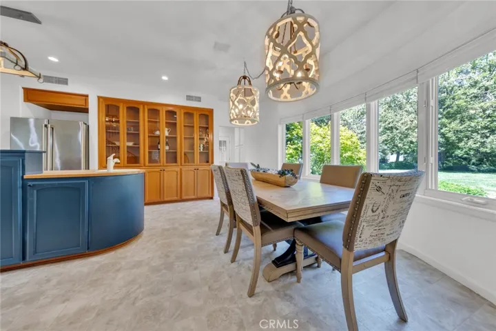 Large Floor to Ceiling Built-In Hutch is a perfect addition to accent the Kitchen/Dining area!