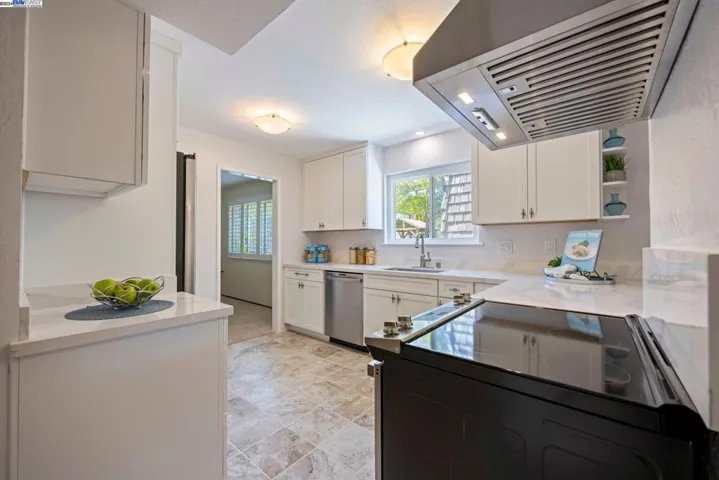 1550 Bancroft Ave 211, San Leandro, California 94577