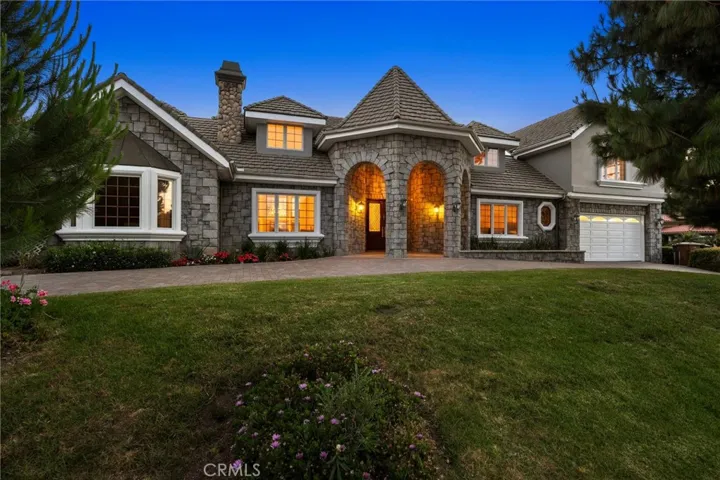 1707 N Acacia Avenue, Fullerton, California 92831