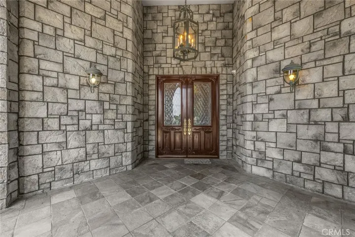 Grand entrance
