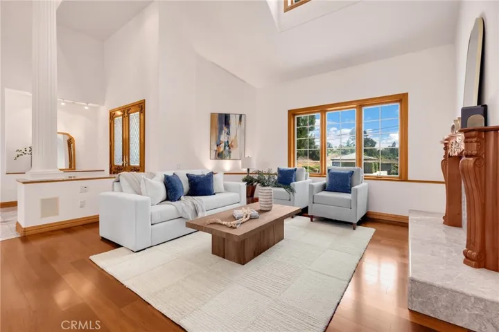 Formal living room with cusom Pela windows.
