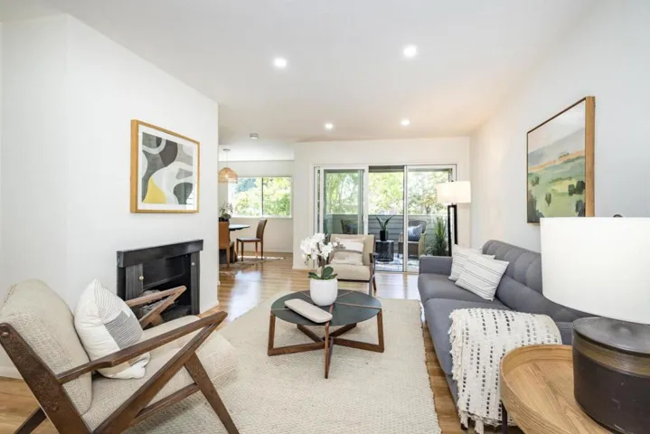 615 Forest Avenue, Palo Alto, California 94301