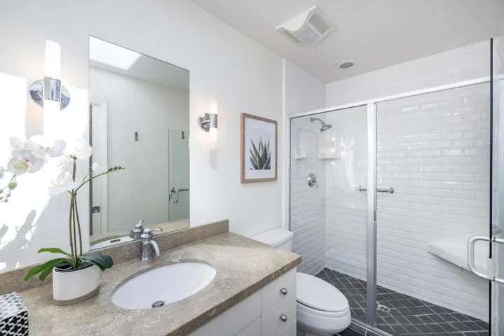 615 Forest Avenue, Palo Alto, California 94301