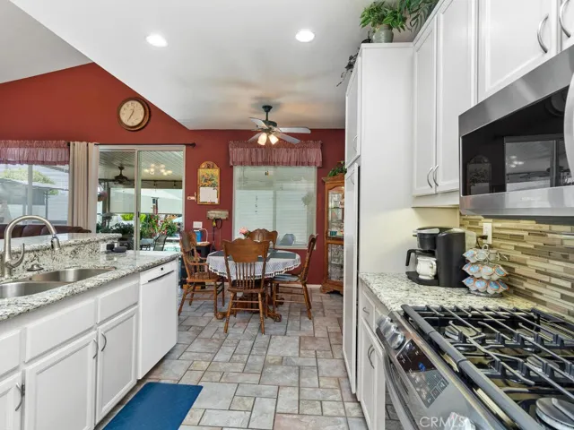 24005 Chatenay Lane, Murrieta, California 92562
