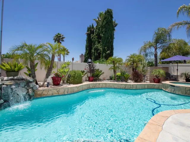 24005 Chatenay Lane, Murrieta, California 92562