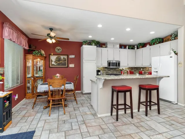 24005 Chatenay Lane, Murrieta, California 92562