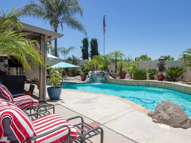 24005 Chatenay Lane, Murrieta, California 92562
