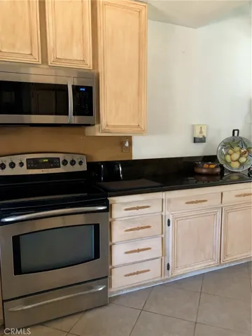 44526 Sancroft Avenue, Lancaster, California 93535