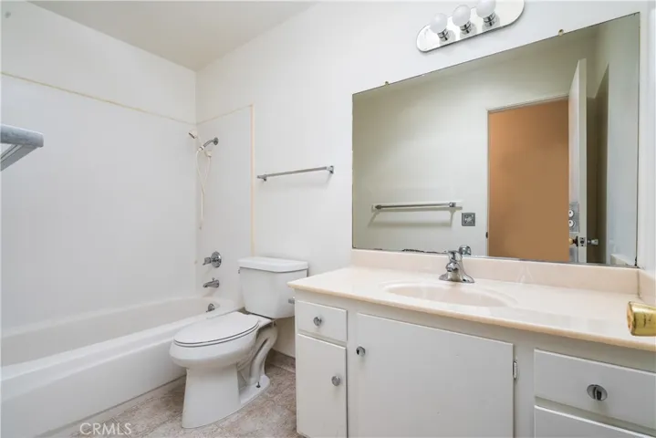Bathroom #2