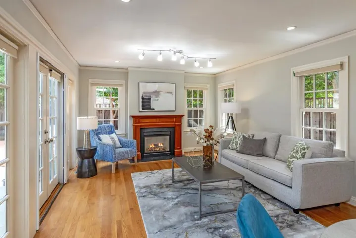 2165 Waverley Street, Palo Alto, California 94301