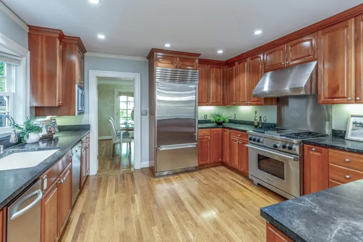 2165 Waverley Street, Palo Alto, California 94301
