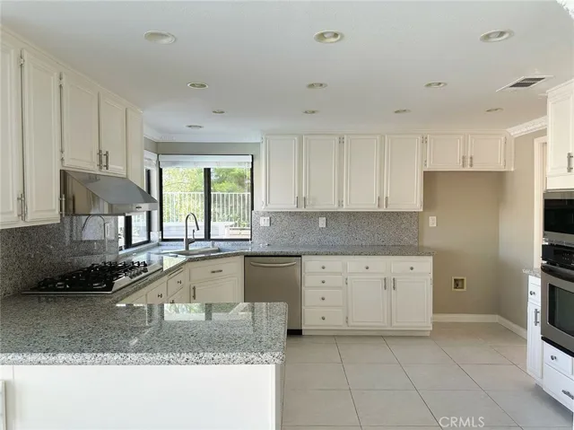 5600 Avenida Del Tren, Yorba Linda, California 92887