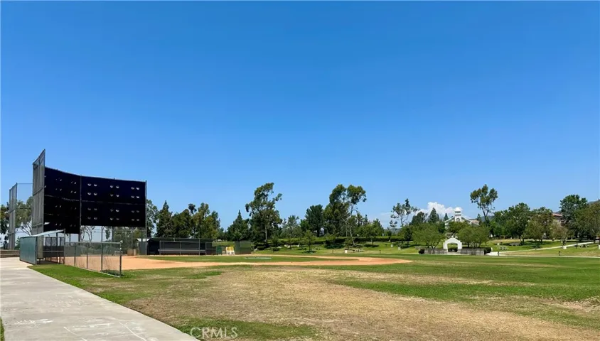 11 Spinel Ct., Rancho Santa Margarita, California 92688